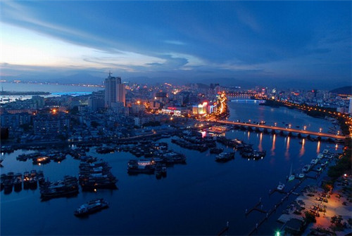 百变奇特五谷鱼