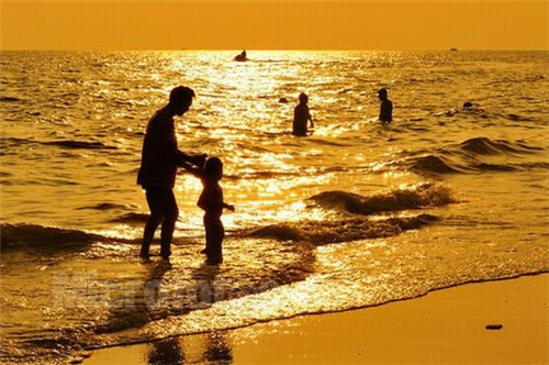 爱爱爱的叫什么歌（爱爱爱歌曲含义）